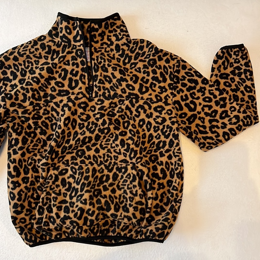 Cheetah quarter-zip pullover - Picture 2 of 3